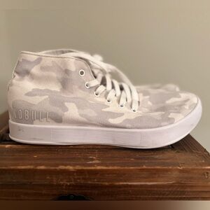 NOBULL Cream and Gray Camouflage Trainer Sneakers Gym/CrossFit/Weightlifting